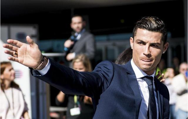 破4000分钟！阿斯：孔德各赛事出战4205分钟，超巴萨所有球员