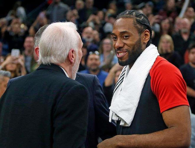 大黄点评faker，游戏态度值得尊重，但是他的人品不太行