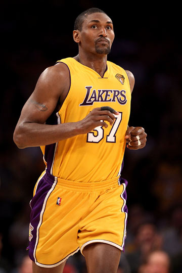 瓦尔迪：主帅希望克雷莫内塞成为黑马；马雷斯卡建议我来这踢球