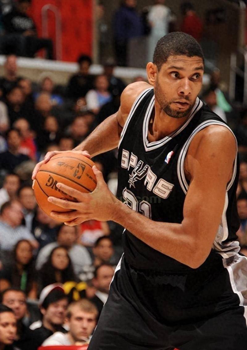 拉布亚德发文告别英博，队友马莱莱、马马杜送上祝福