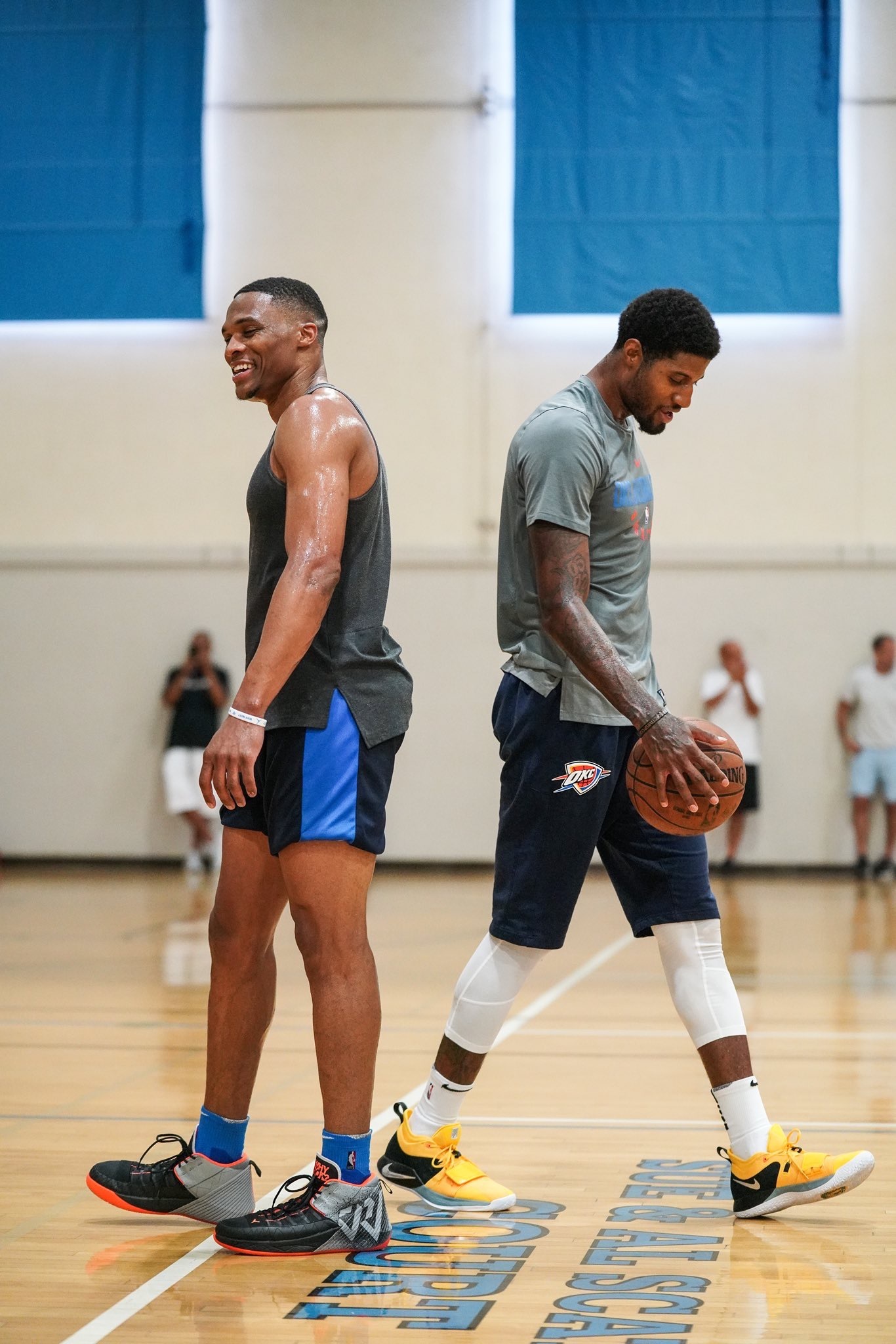 踢球者：萨尔茨堡红牛和国米已报价17岁中卫亚基奇