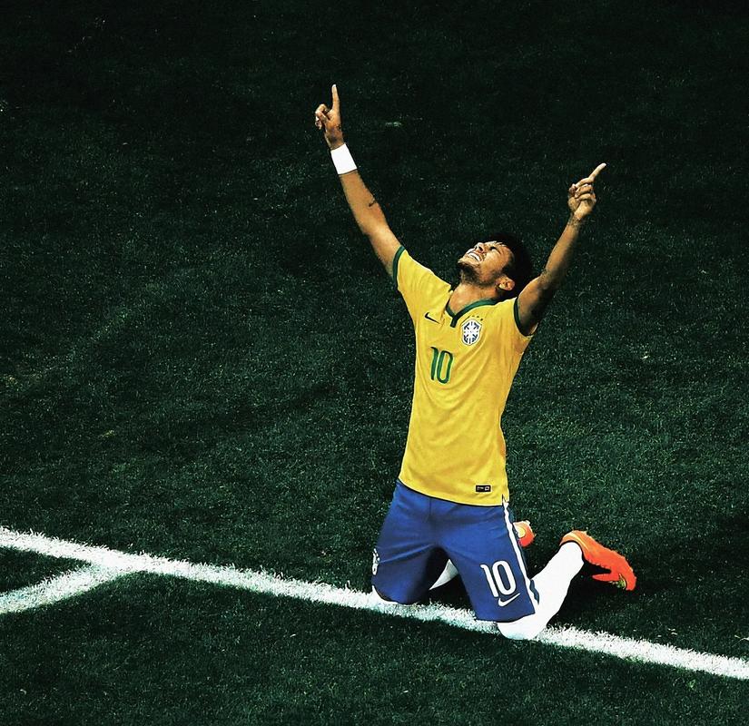 只得19分！布克关键先生，太阳豪取四连胜