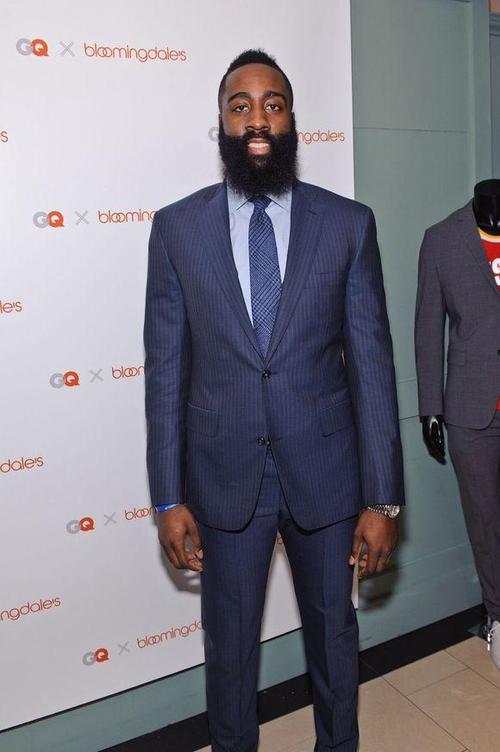 广东大胜江苏！徐杰王洪泽砍33分，4替补齐发挥，奎因陈家政打铁