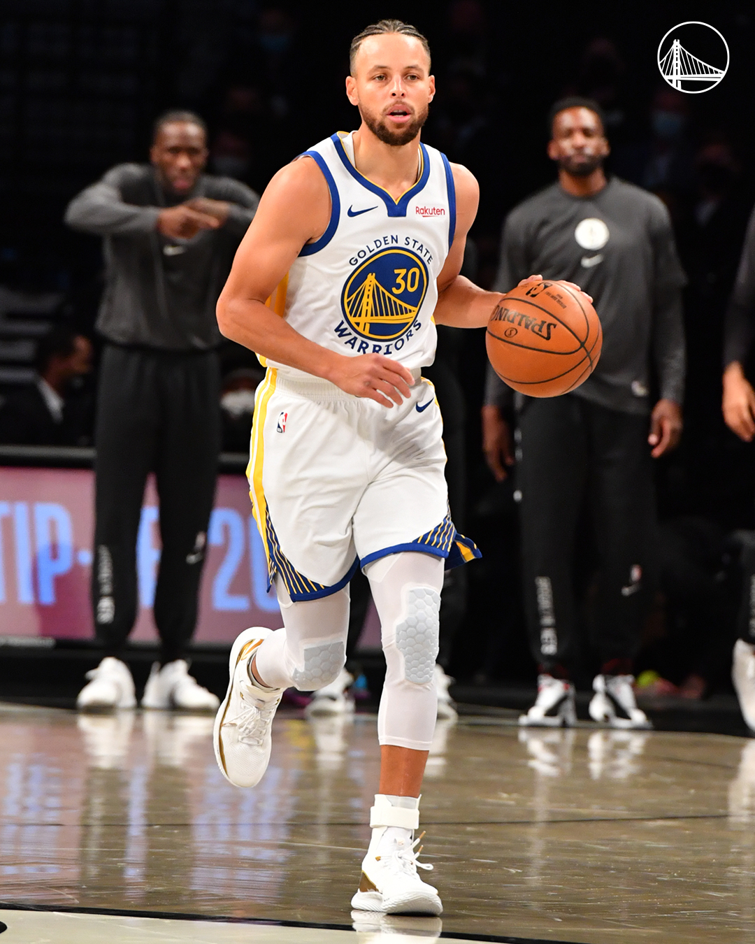 稳定！马尔卡宁全场18中11轰30分8篮板